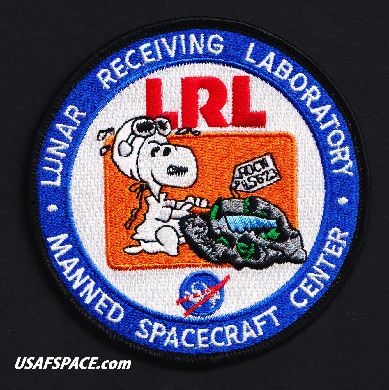 SNOOPY -LRL- LUNAR RECEIVING LABORATORY - NASA APOLLO 4" SPACE PATCH - MINT