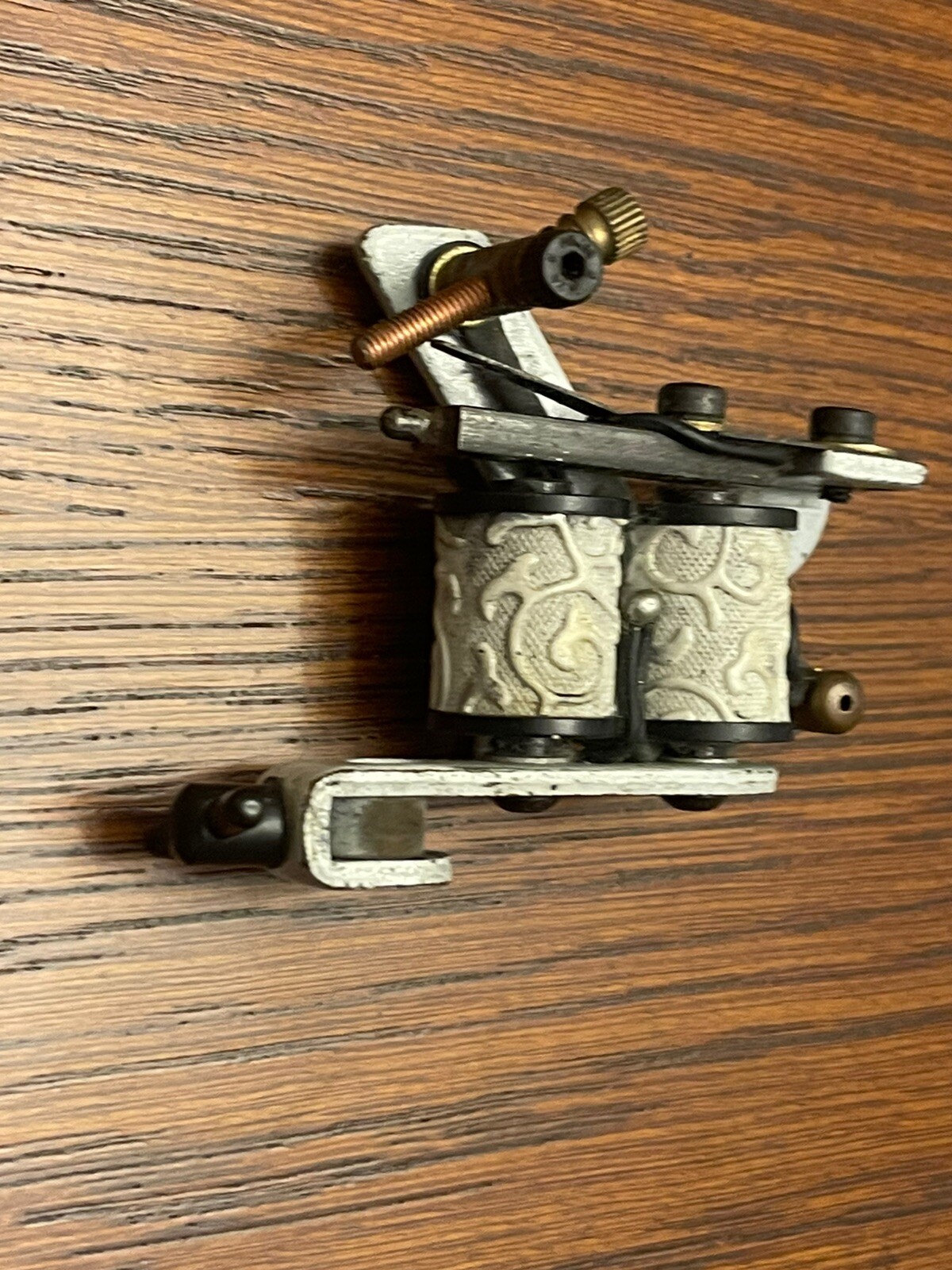 Skull tattoo machine coil Needs Repair