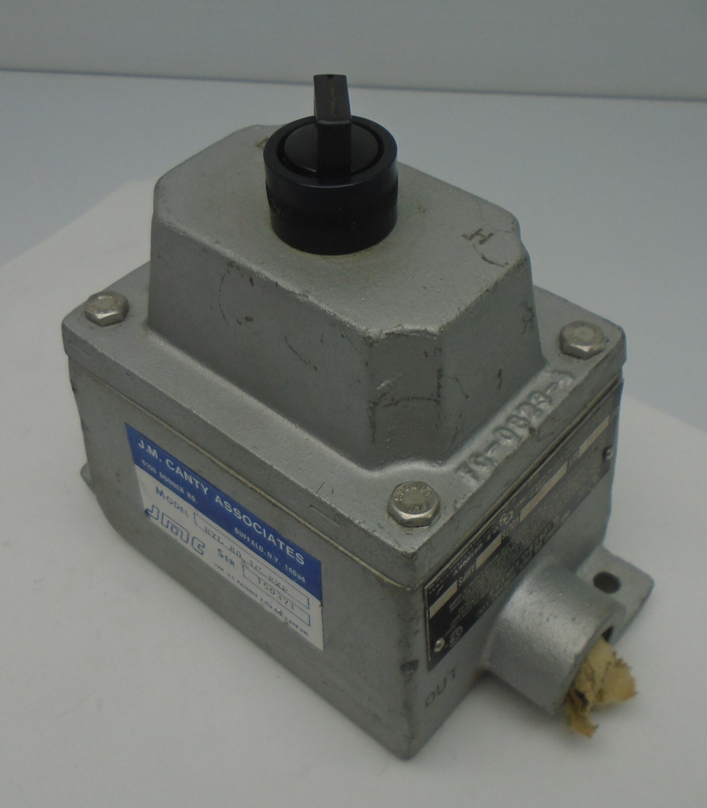 J.M. CANTY ASSOCIATES HYL80 1C-EXP 3 Position Hazardous Location Switch T1078