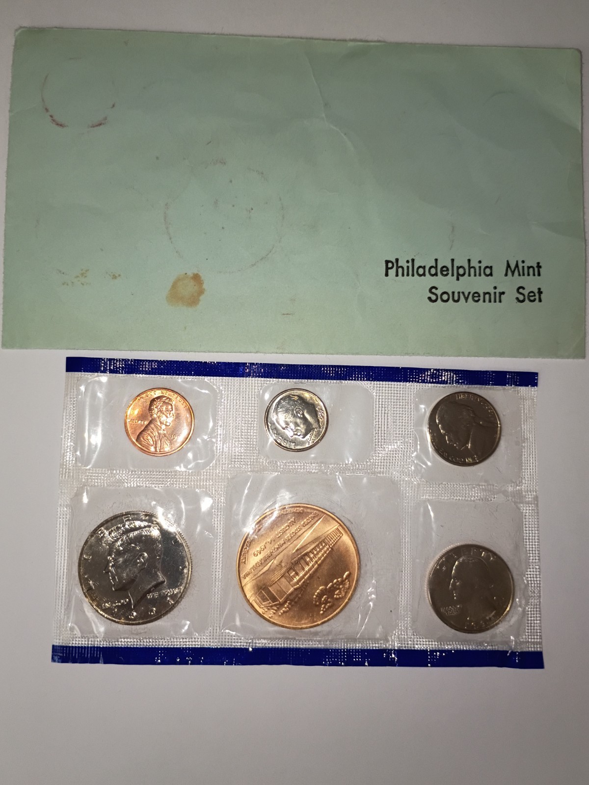 1991 PHILADELPHIA SOUVENIR MINT SET !