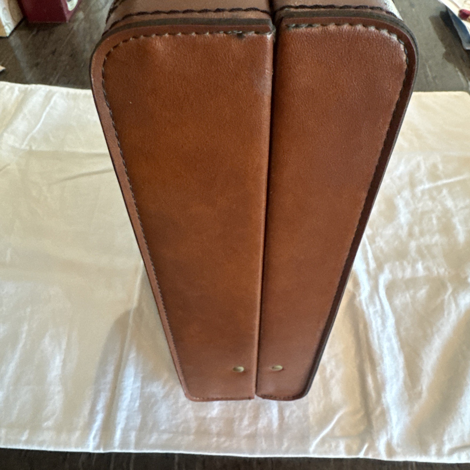 Vintage Atlantic Leather Briefcase in Great Condition 18.5 x 14.5 x 4.5 inches