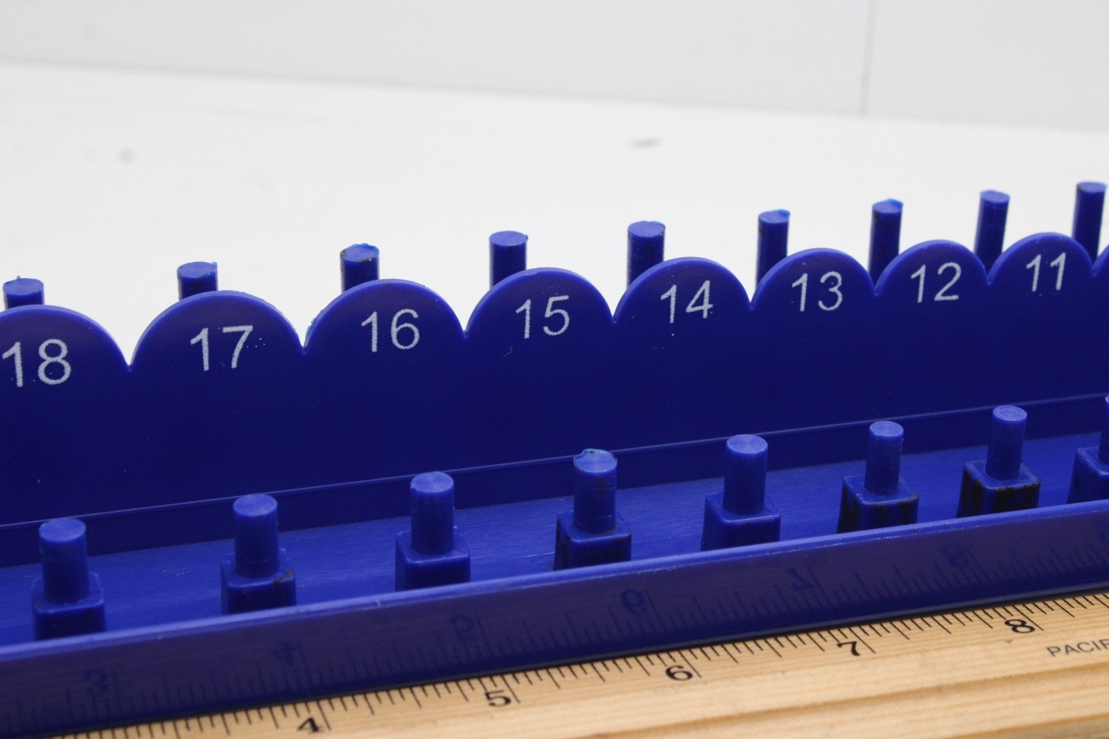 Grip 67221 3/8" Drive Metric 30 Position Standard/Deep Socket Tray Organizer