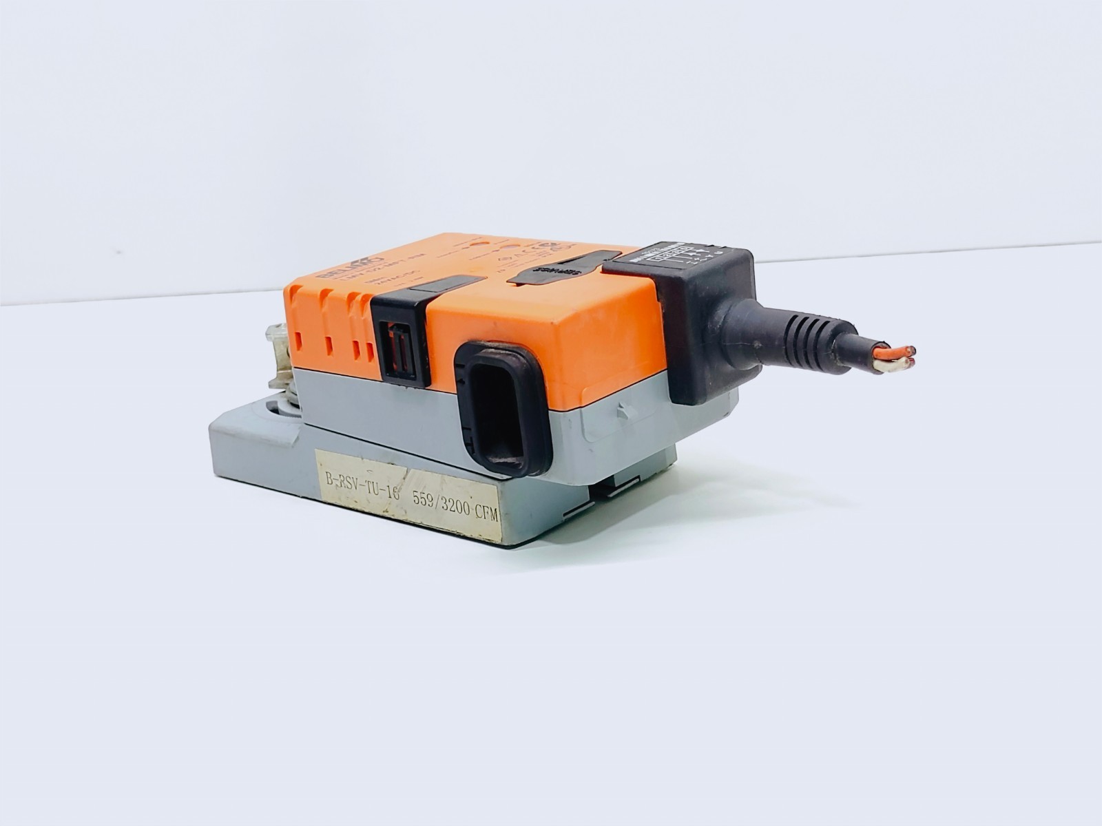 BELIMO LMV-D2-MFT-RM PRESSURE SENSOR (WITH BASE) (FREE SHIPPING)