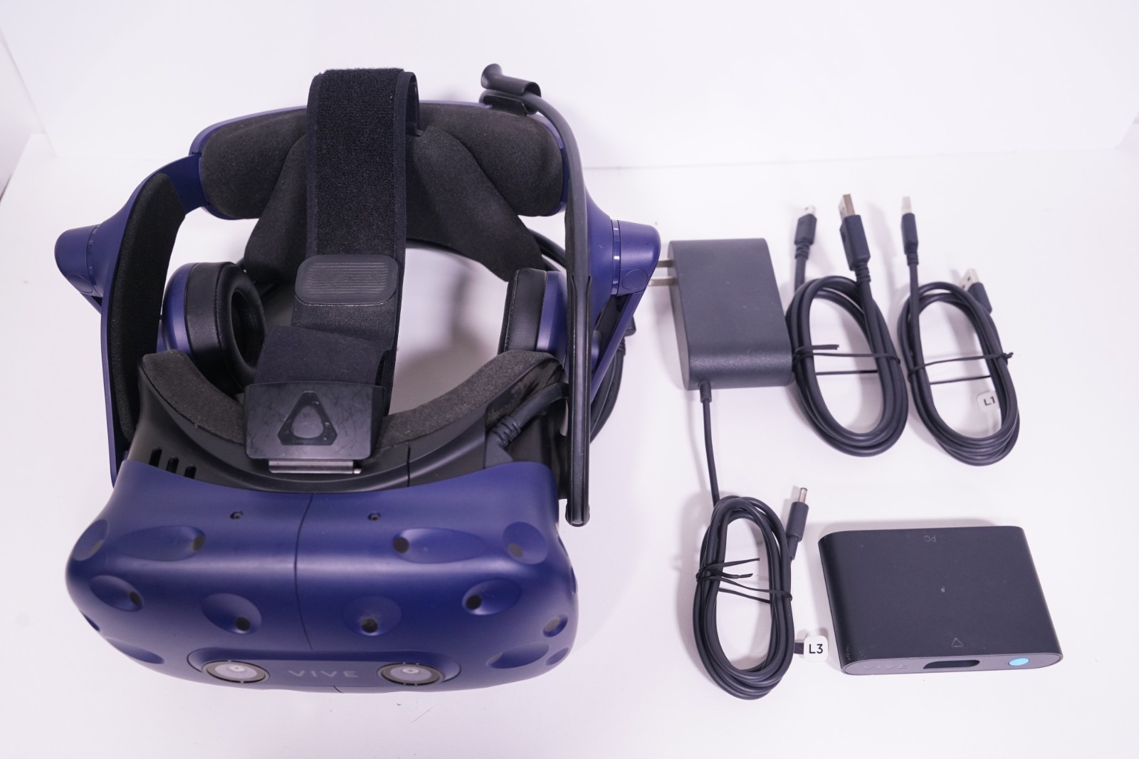 Clean Mint Working Perfect - HTC VIVE Pro VR Headset Only w/Linkbox,Power,Cable