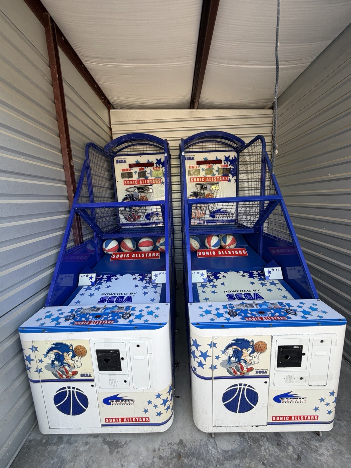 Sonic Basketball Machines by Sega Arcade