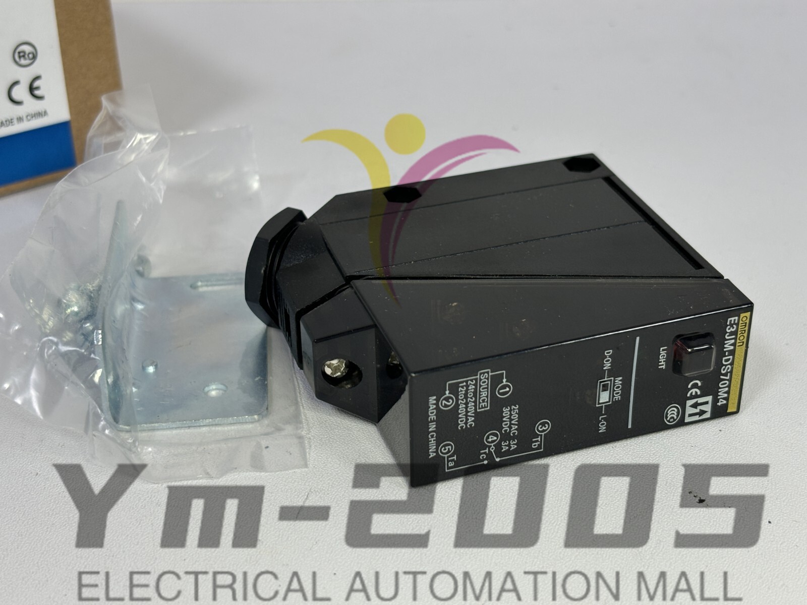 Omron-E3JM-DS70M4 photoelectric switch E3JM-DS70M4 One new