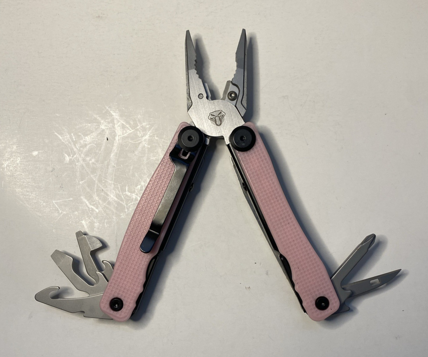 SIUPRO Multi Tool Folding Pliers with Sheath Compact Utility Tool Pink