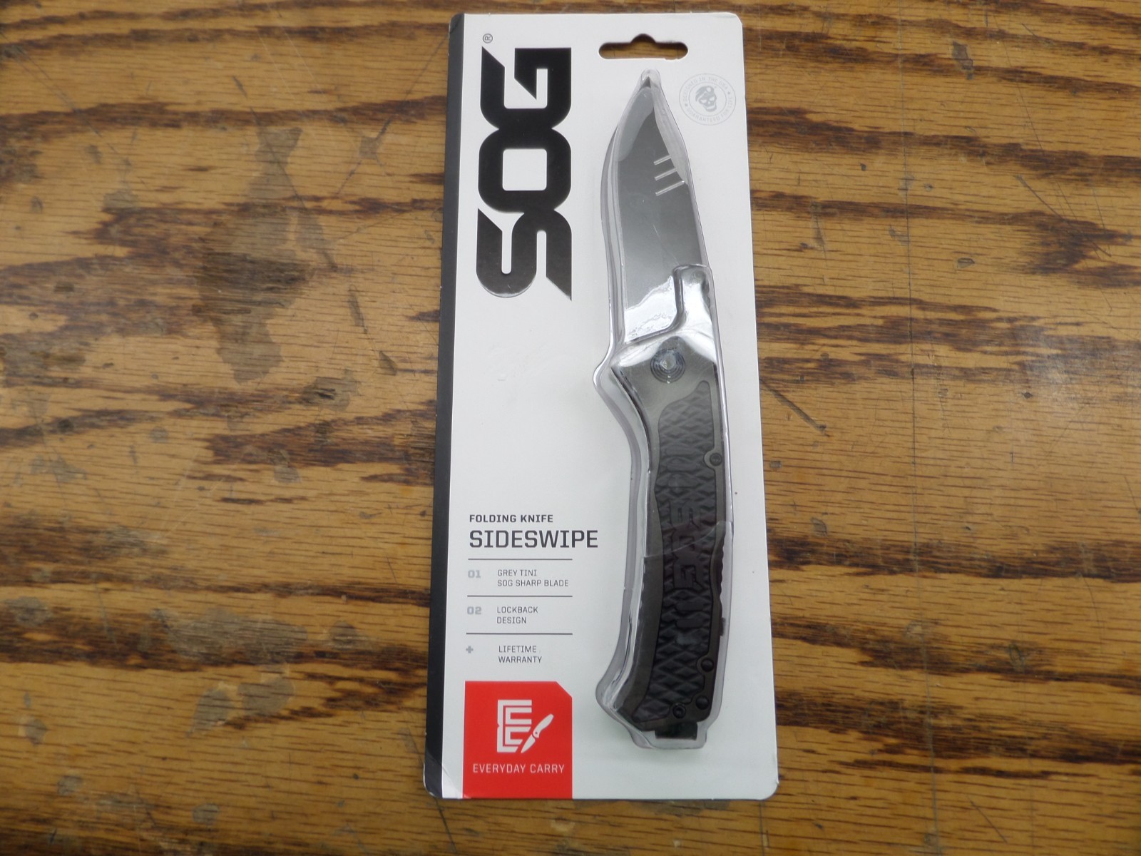 SOG Pocket Knife and Folding Knife - Sideswipe EDC Knife, Flip Knife with 3.4...