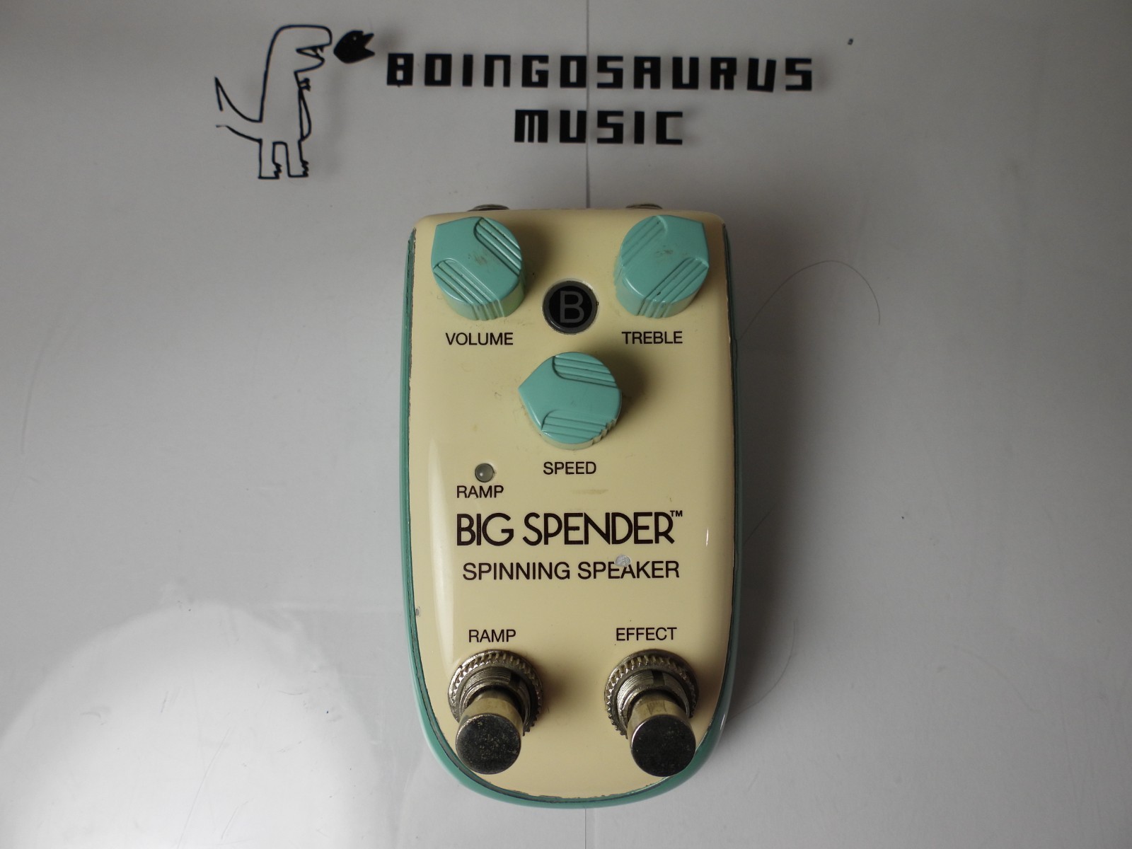 Danelectro Big Spender Rotating Spinning Speaker Leslie Tone Effects Pedal