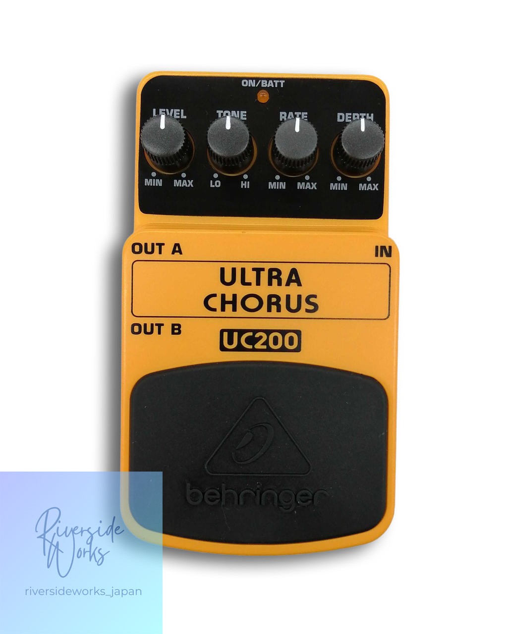BEHRINGER UC200 Effects Pedal for Guitar Tone Control JP