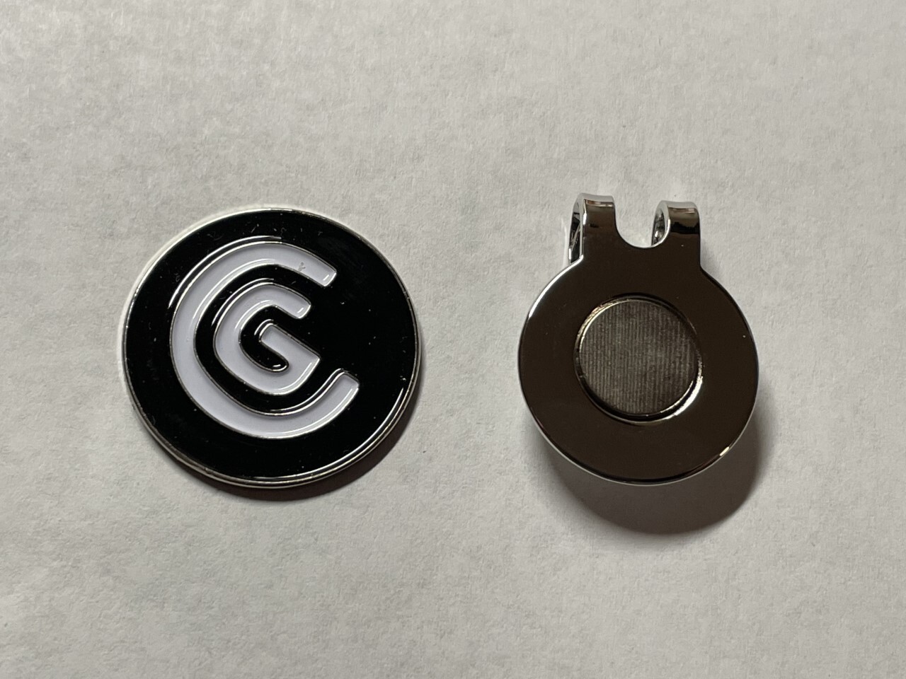 (1) Cleveland Golf 1" Coin Style Golf Marker W/ Bonus Hat Clip - A Great Deal!