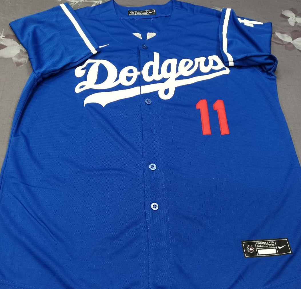 Roki Sasaki #11 Dodgers Royal Cool Base Sewn Stitched Jersey.