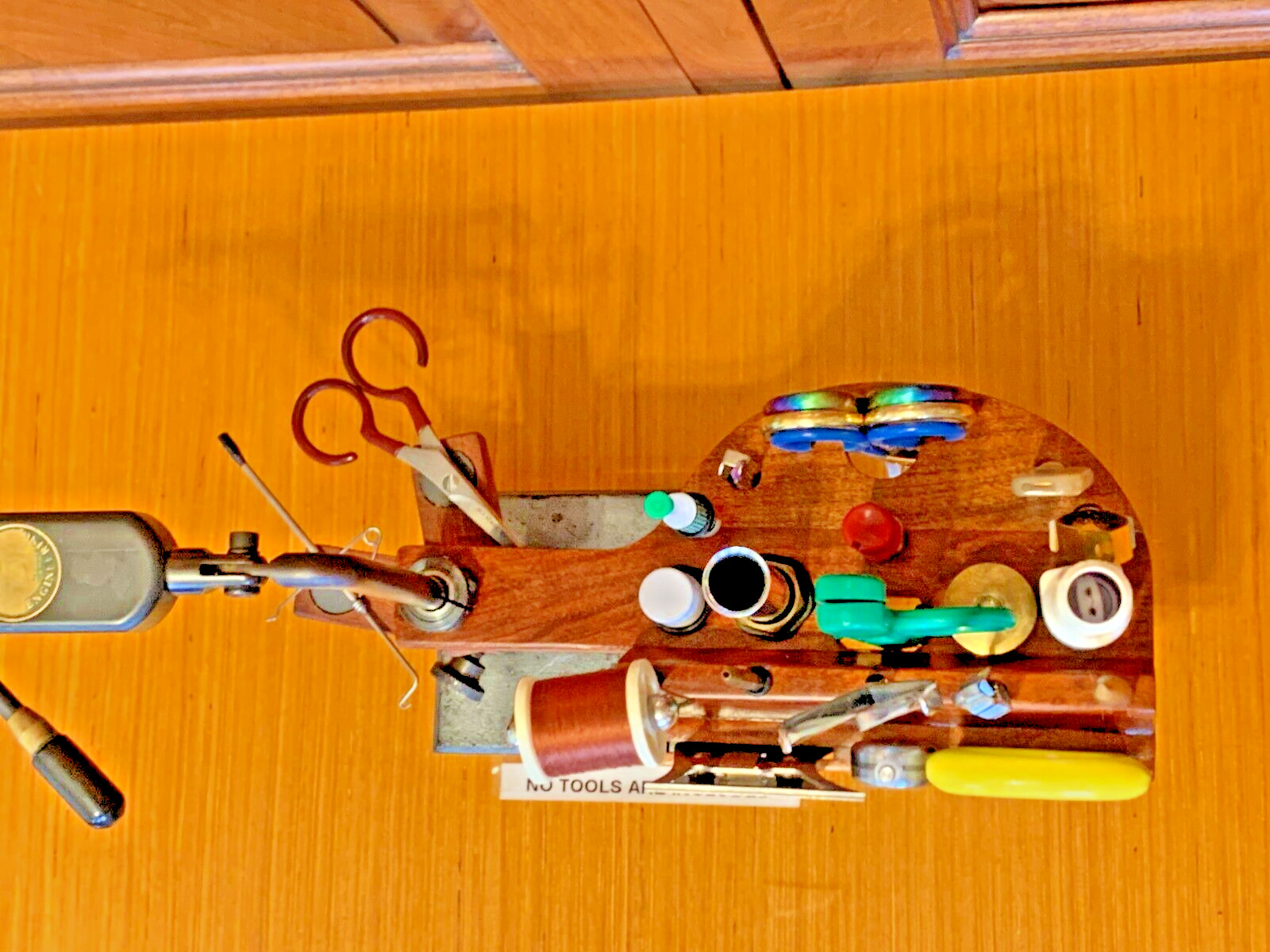 WADE'S FLY TYING VICE TOOL CADDY THREAD AND BEAD ORGANIZER / AND QUICK DRAW KIT