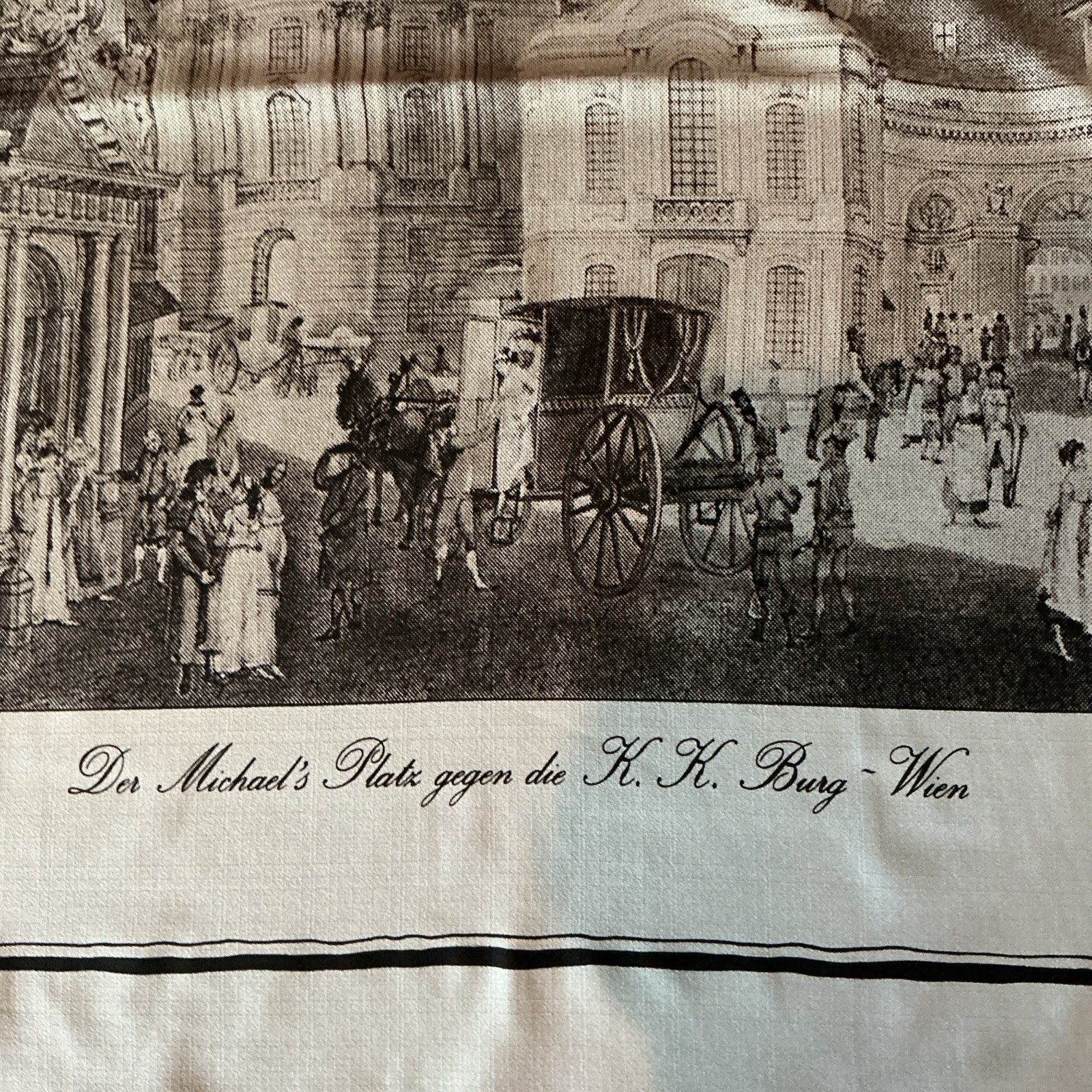 Estate Art Michaelsplatz AUSTRIA Wien Vienna Scarf Wrap Grey Palace Downtown