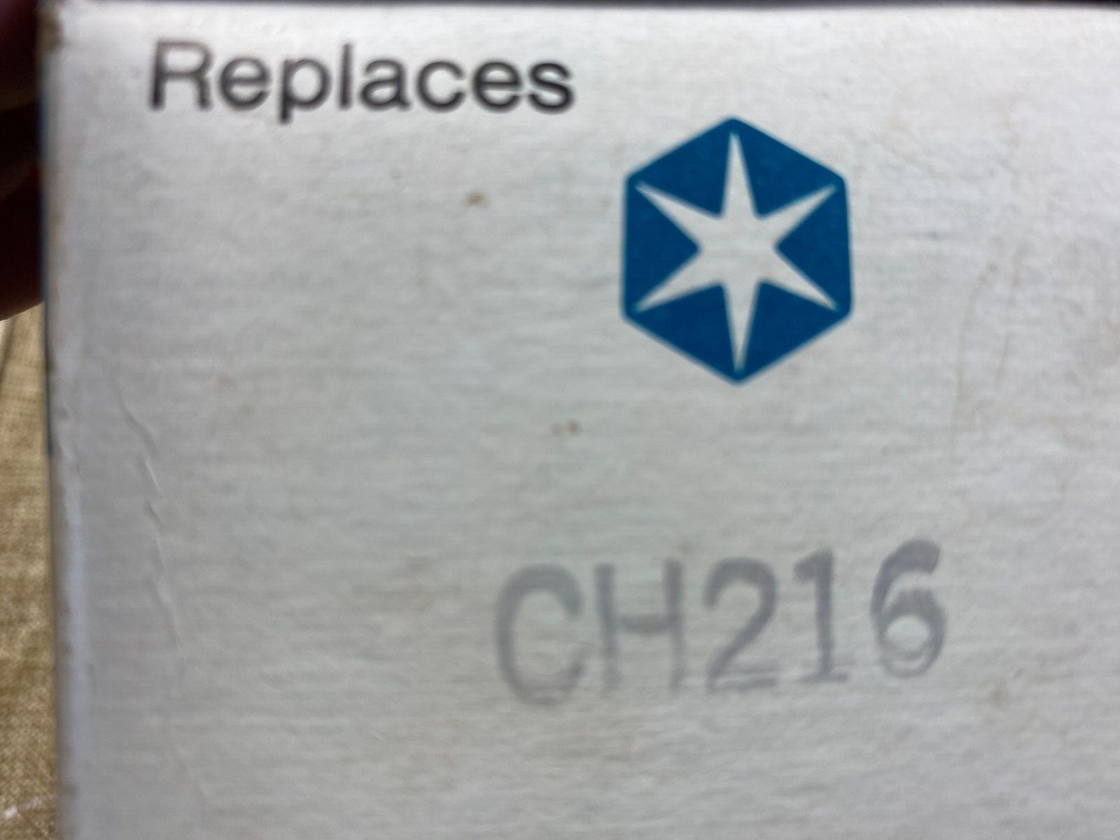 NOS CHRYSLER DISTRIBUTOR CAP REPLACES CH-216