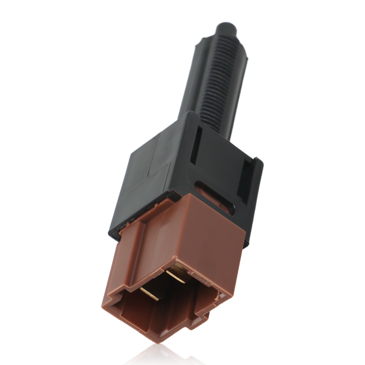 New Brake Light Switch for 2007-2012 Versa Xterra Nissan 25300-AT300