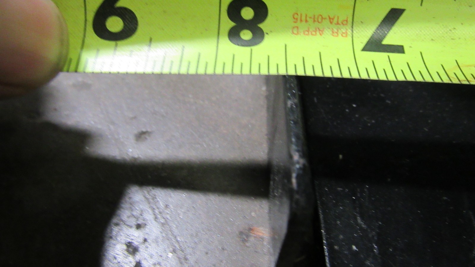 NEW NO NAME MODEL 810 HEAVY DUTY FIRE EXTINGUISHER MOUNTING BRACKET