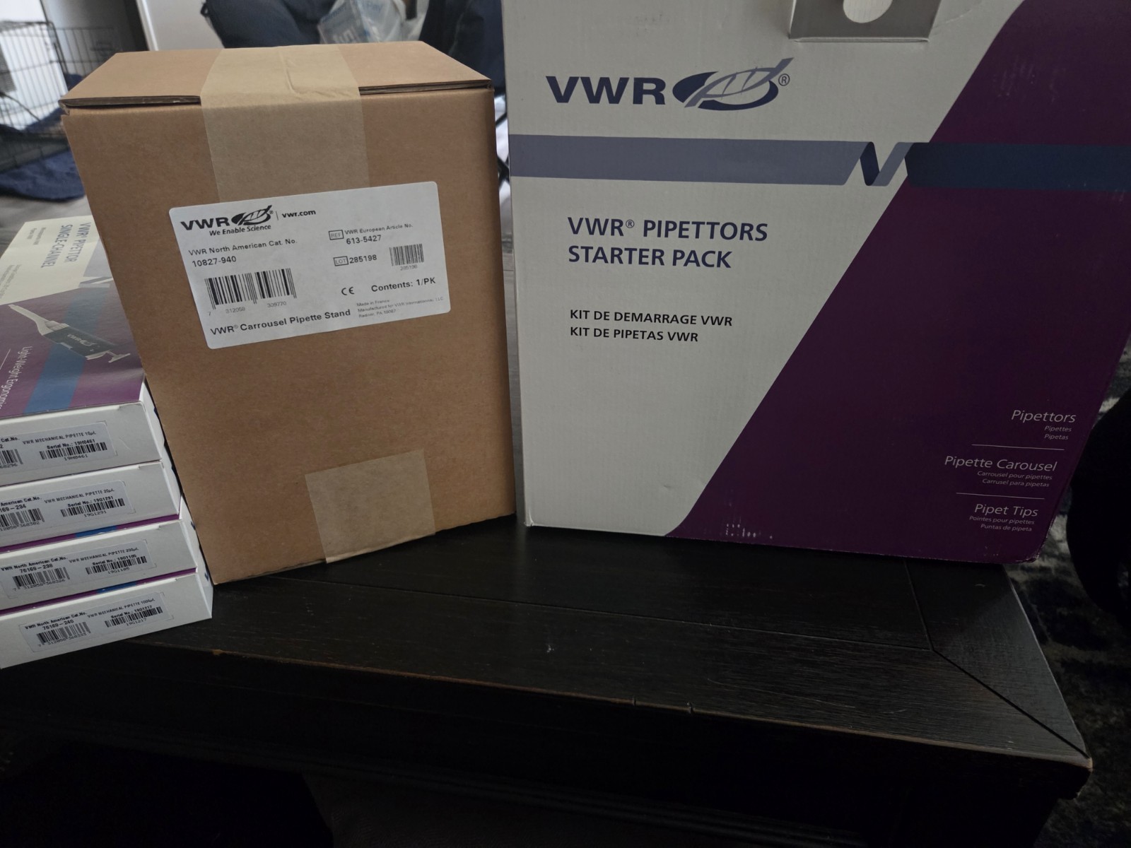 VWR Micropippette Starter Kit (10, 20, 200, 1000) With Carasel To Store On