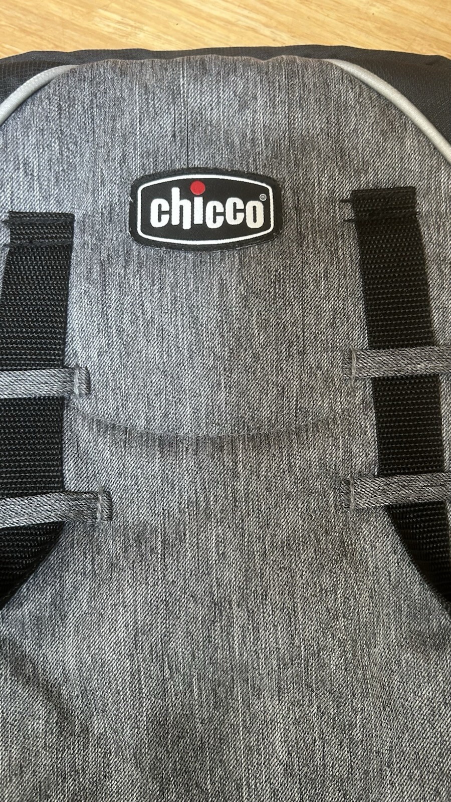 Chicco Bravo Quick-Fold Stroller -Smoke Gray Seat Sling