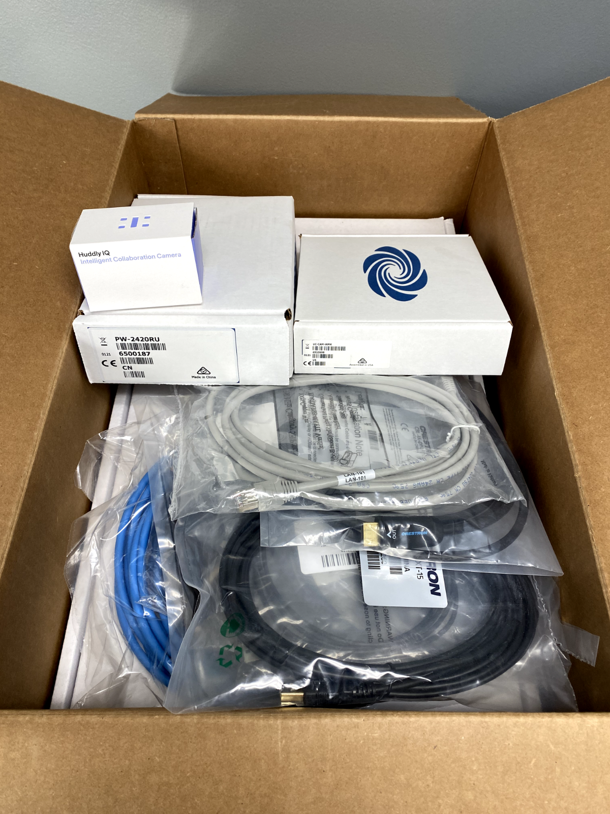 Crestron UC-M50-T Tabletop Medium Room Video Conference System For Teams 6511604