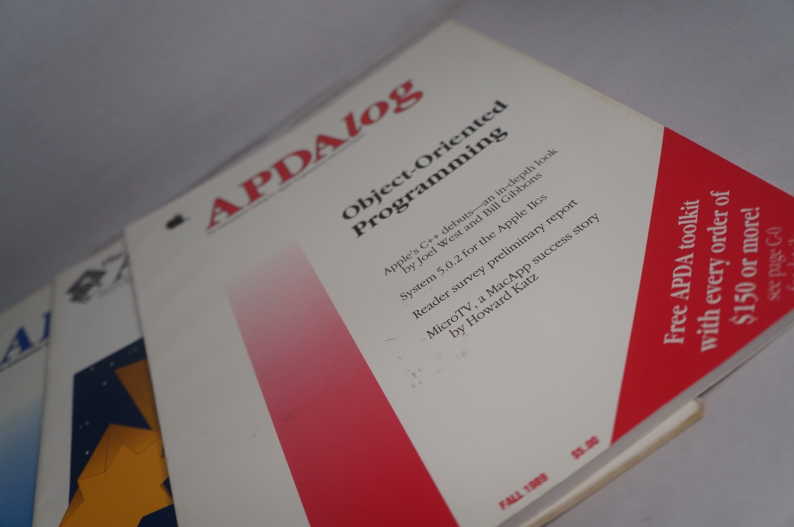lot of 10 Vintage Apple APDAlog Catalogs For Programmers & Developers APDA Log