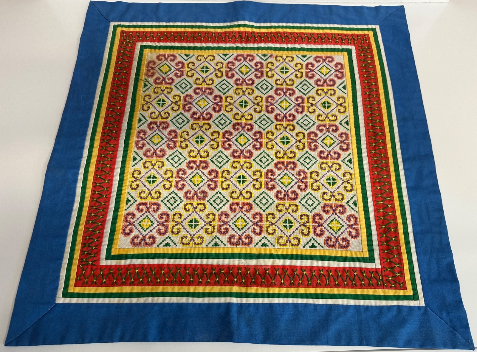 Hand Embroirded Shipibo Alter Cloth