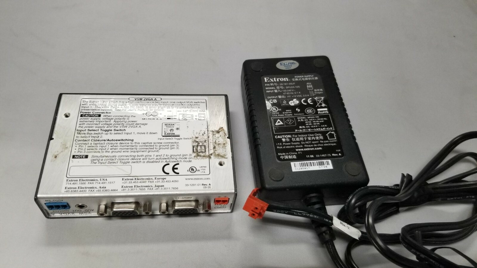 Extron VSW 2VGA A - Two imput VGA and Stereo Audio Switcher w power adapter