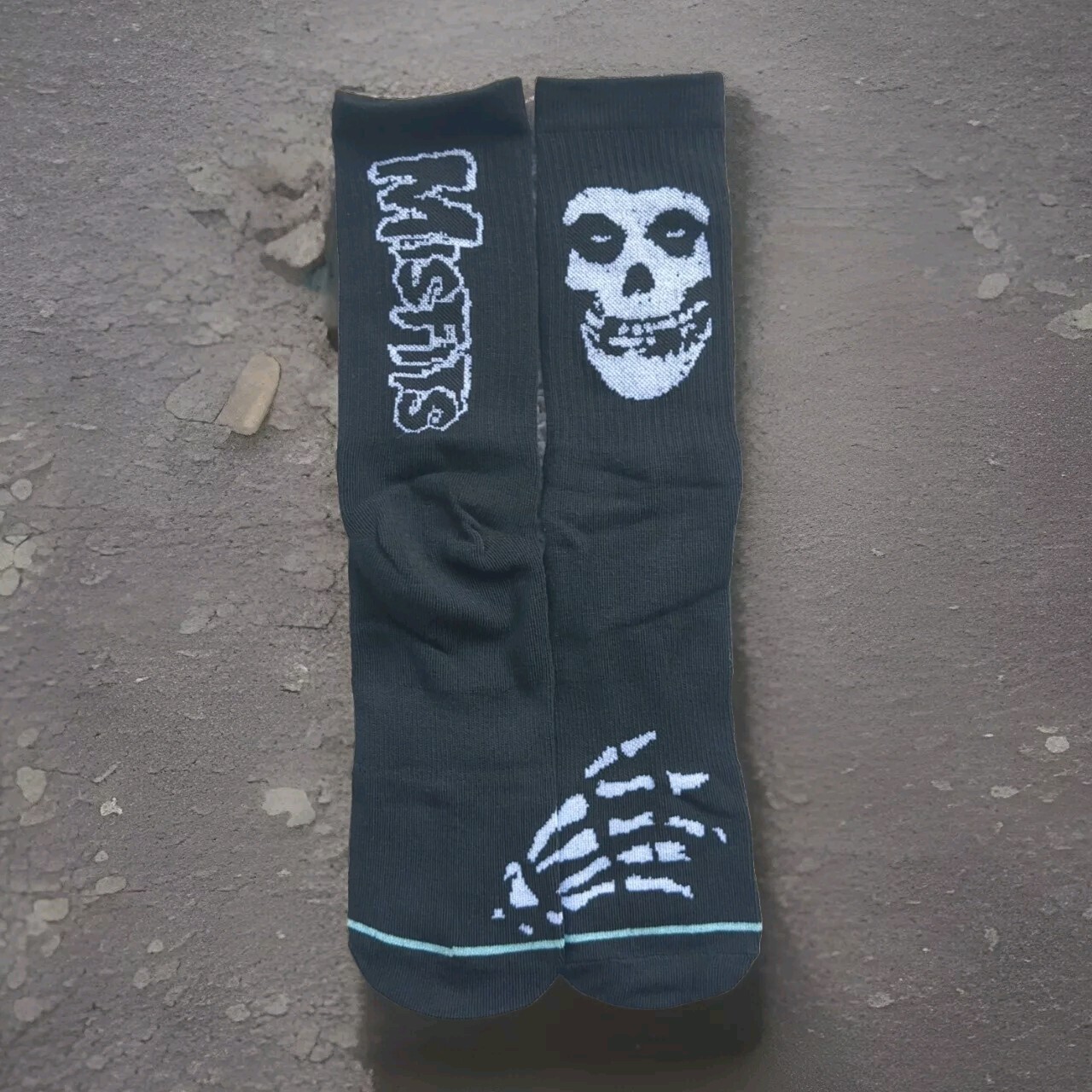 Misfits - Socks - Men's Crew Socks - Punk Band Skate Socks Skater Unisex L 9-12