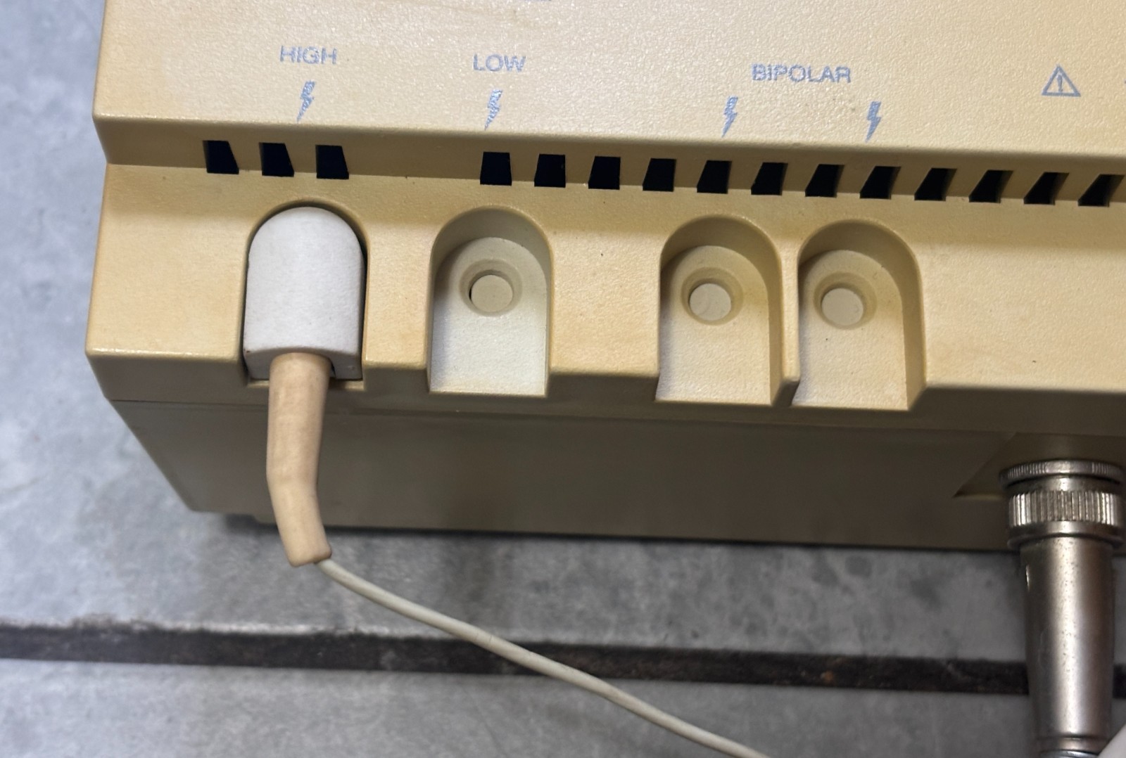 BIRTCHER 7-796 HYFRECATOR PLUS unit