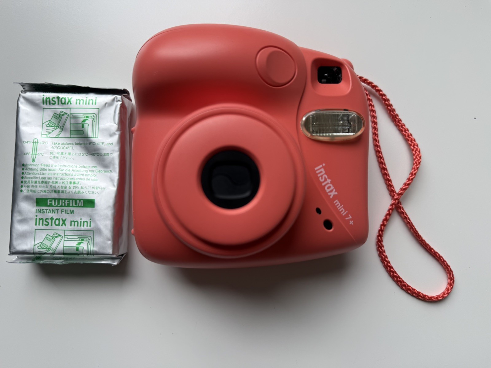 Fujifilm Instax Mini 7 Pink Camera w/ Film w/battery