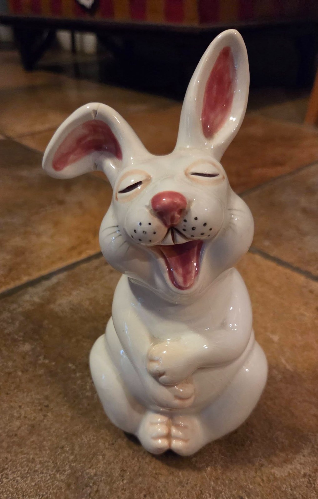 Ceramic Vintage Laughing Bunny Magic Mentalism Tricks