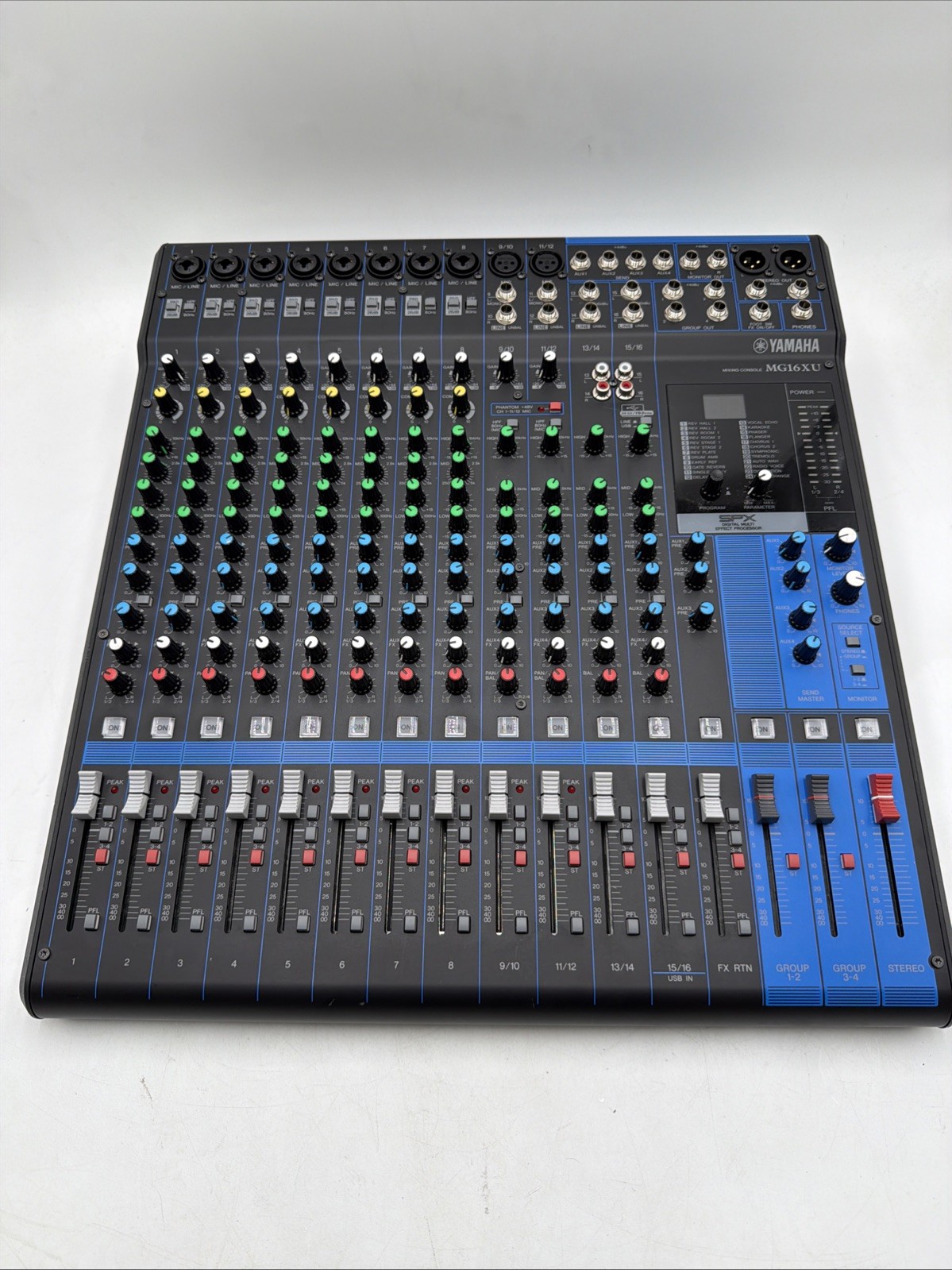 Yamaha MG16XU 16-Channel Mixer With USB Audio Interface & Effects No Power Cord