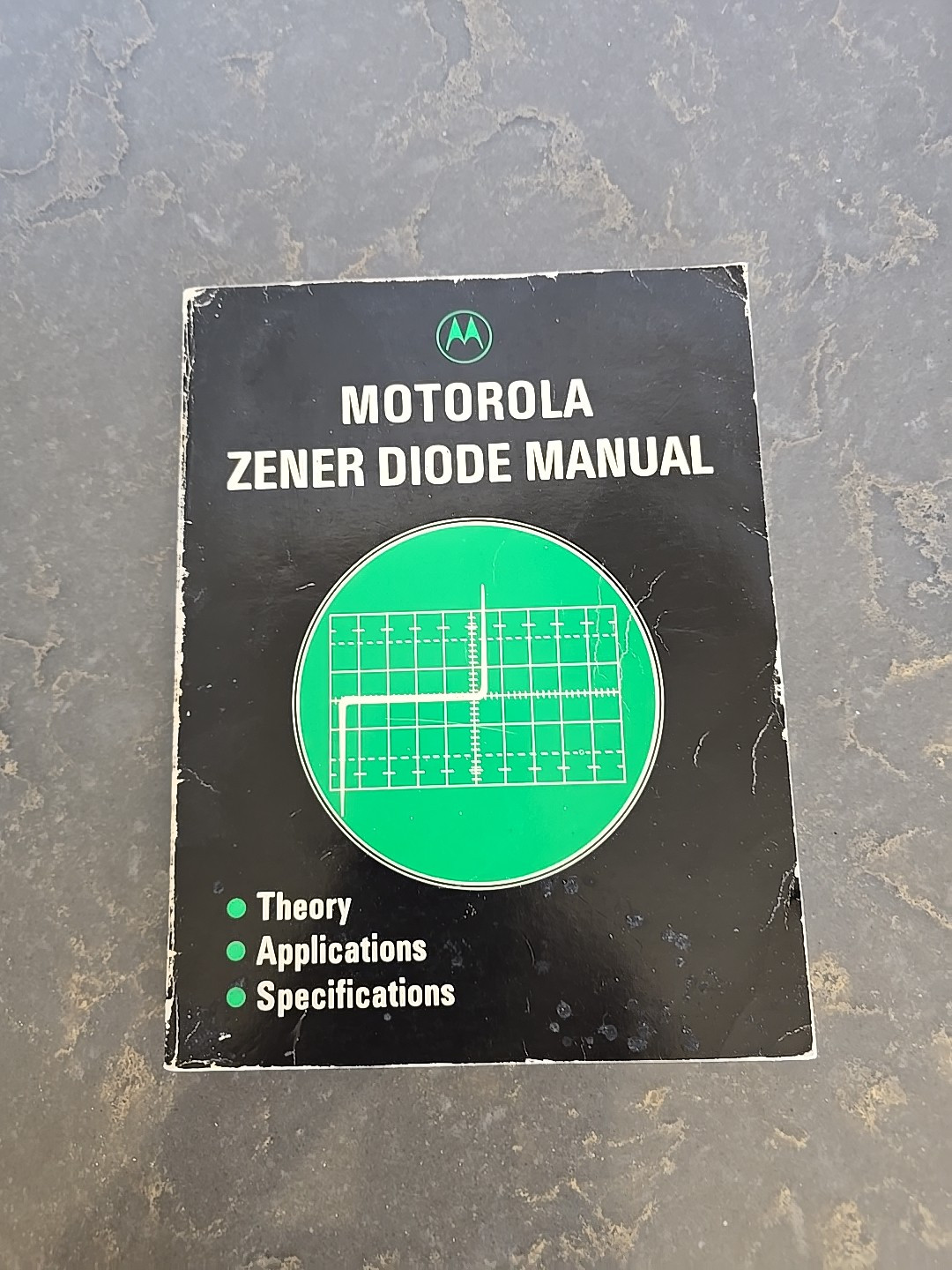 Motorola Zener Diode Manual (1980)  Theory Applications Specifications GOOD