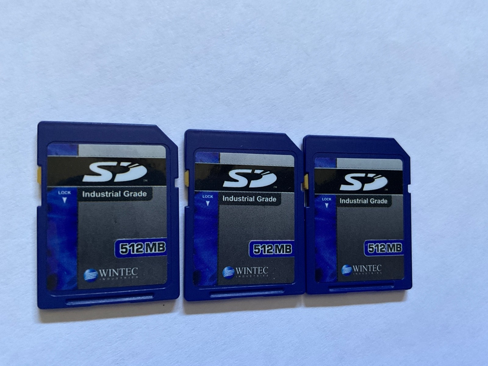 Lot of 3pcs 512mb standard SD Memory Cards *Great for PALM/PDA Older cameras