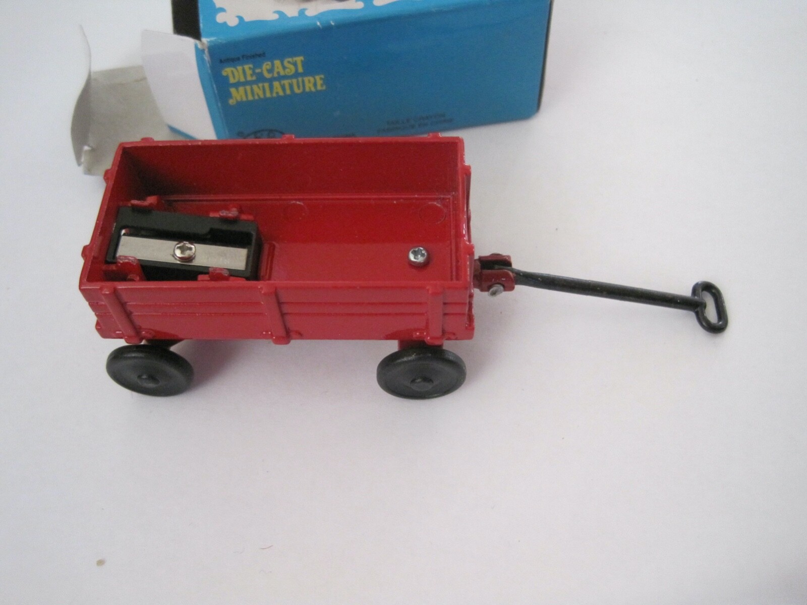 Wagon Diecast Pencil Sharpener In Box American Souvenirs EUC