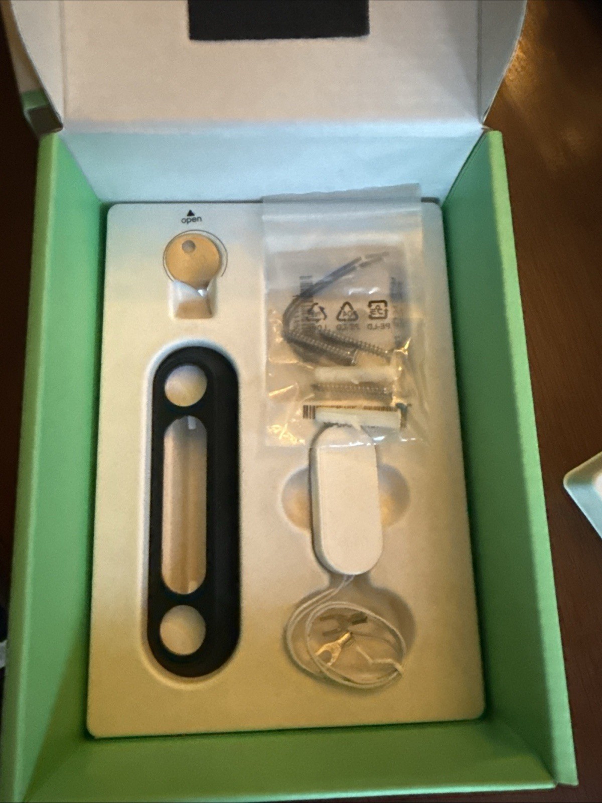 Arlo Essential Wired Video Doorbell - HD - White (AVD1001)