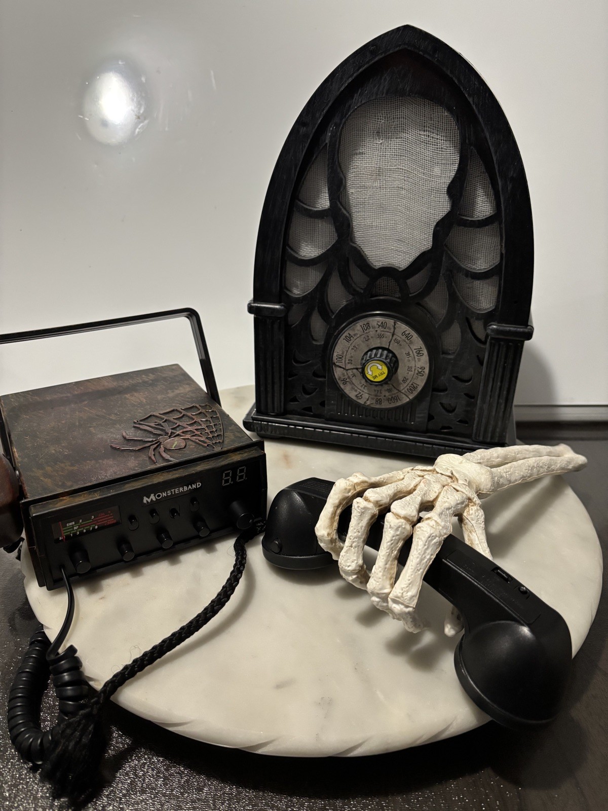 Gemmy Halloween Talking Skeleton Phone Hand Haunted Radio Monsterband CB Radio