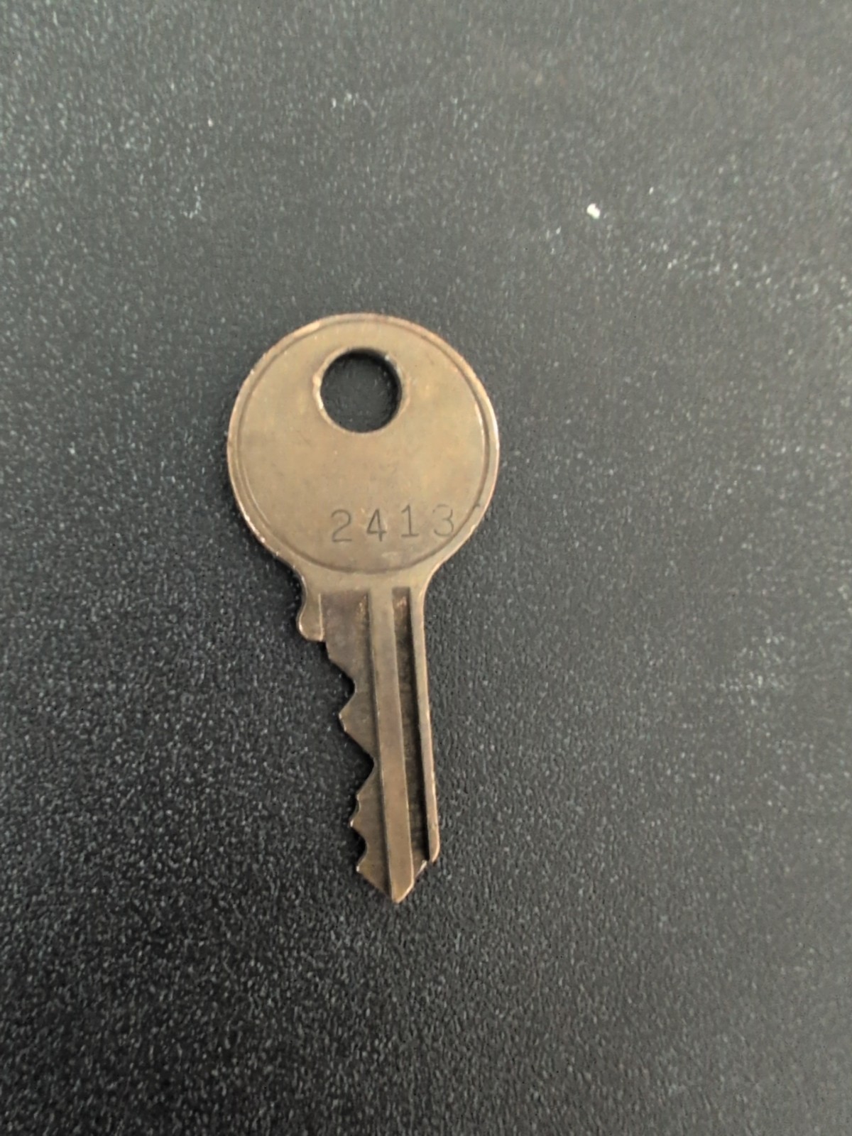 American Usa Key 2413