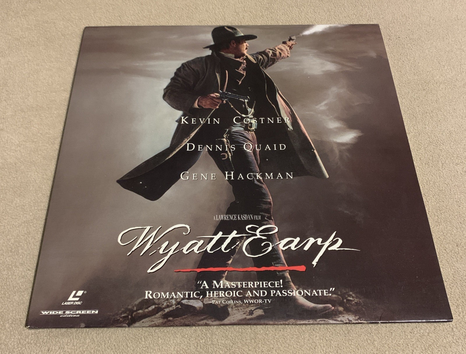 Wyatt Earp (Laserdisc, 1994) 2-Disc WIDESCREEN Kevin Costner Dennis Quaid RARE!