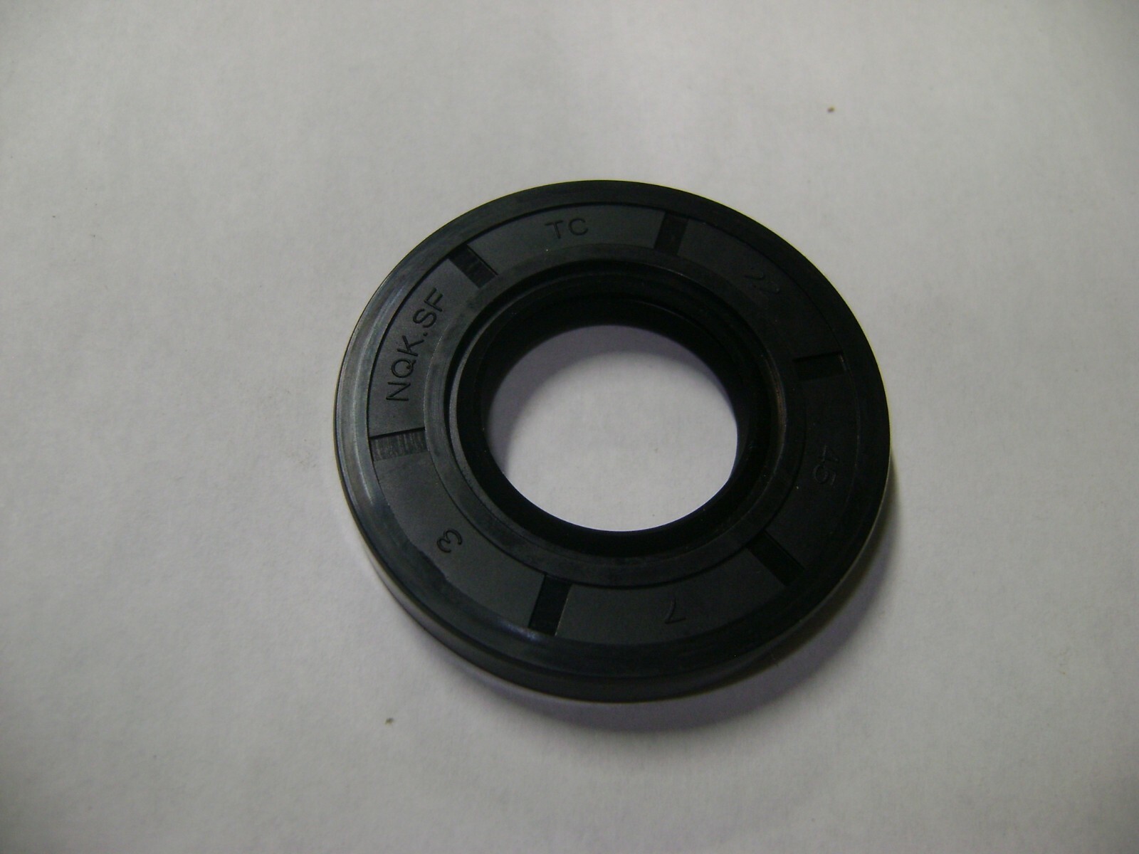 NEW TC 22X45X7 DOUBLE LIPS METRIC OIL / DUST SEAL 22mm X 45mm X 7mm