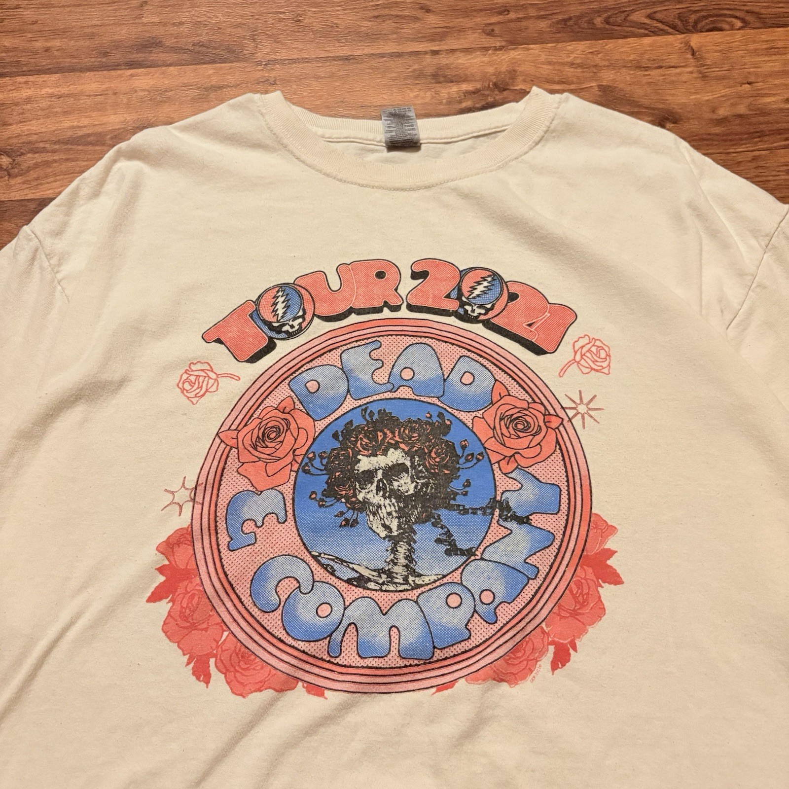 Gildan Dead & Company Tour 2021 Grateful Dead Cream XL T-Shirt