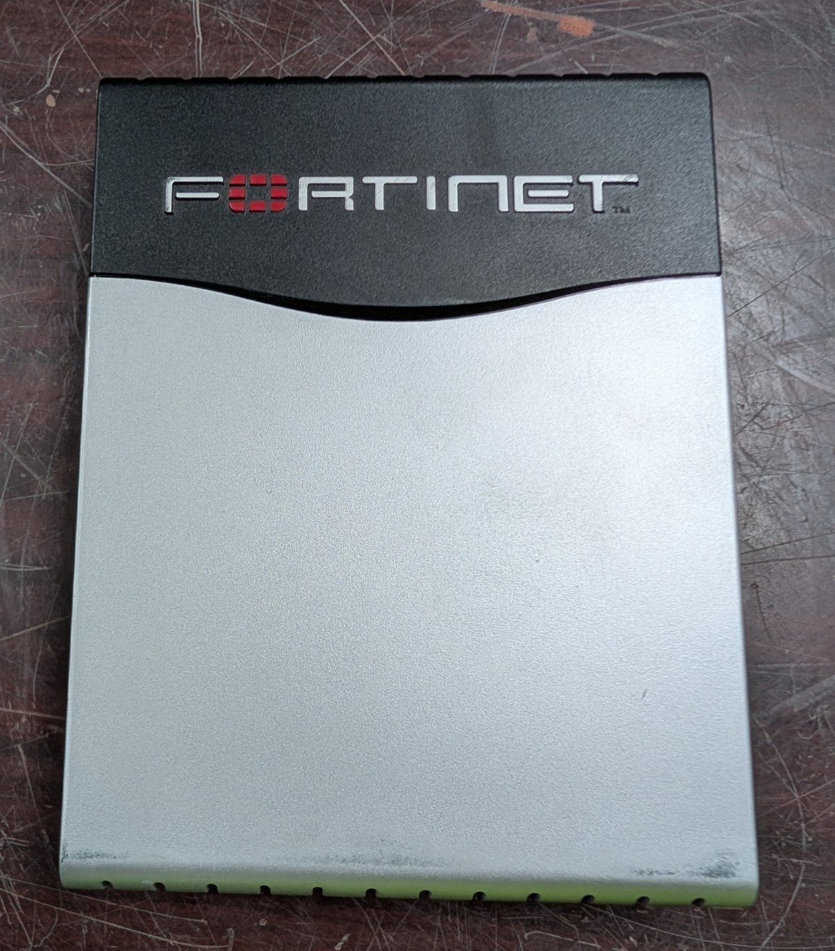 🤪 FORTINET FIREWALL SECURITY APPLIANCE 12 VDC 1.5 AMP FG-30B