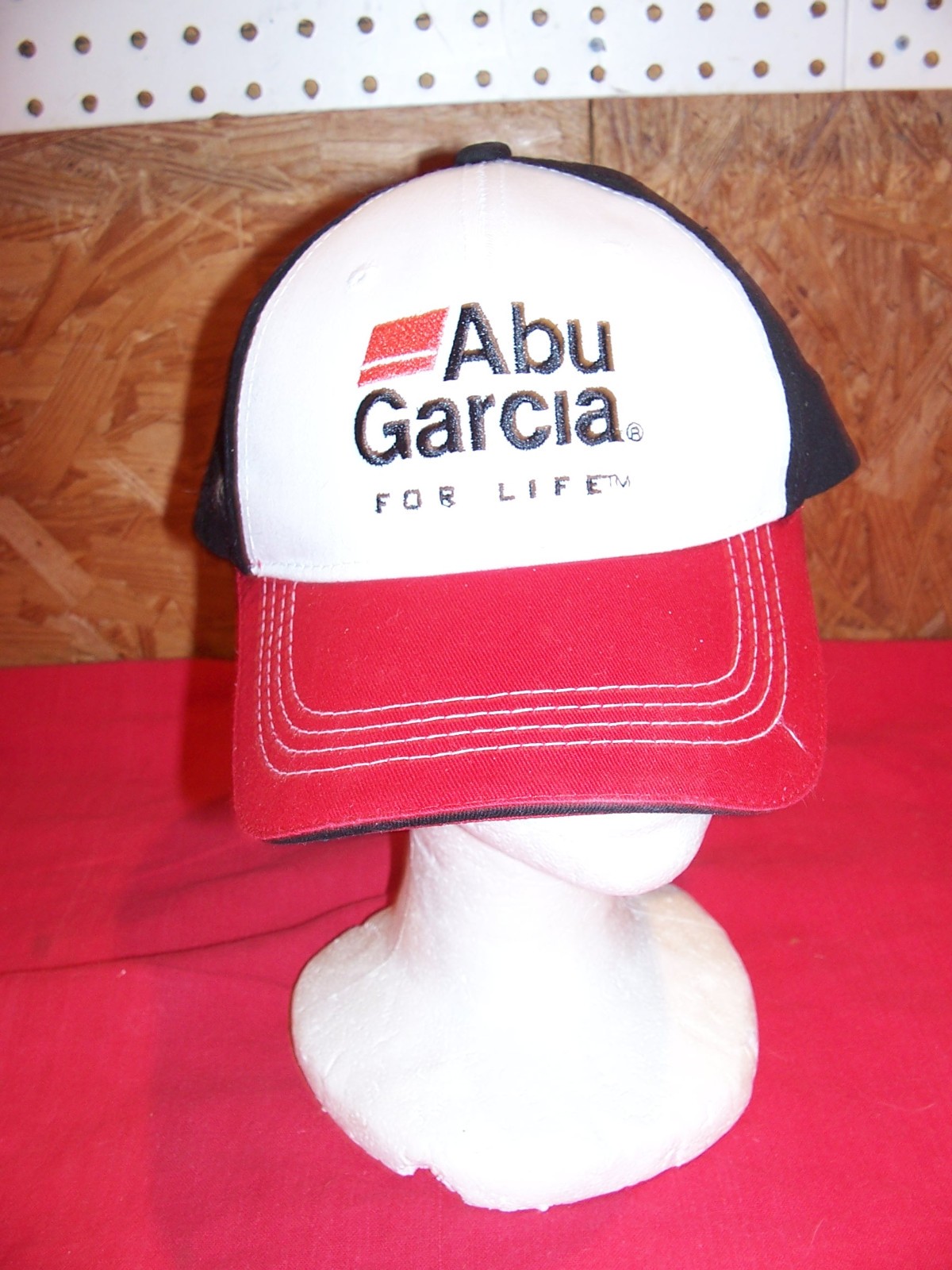 Abu Garcia Fishing Cap Hat Boating Lake Bass Catfish Reel Salt Water Freshwater