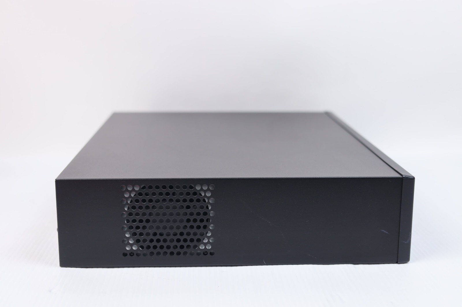 Crestron C2N-AMP-4X100 Amplifier - 4 Room Audio System r756
