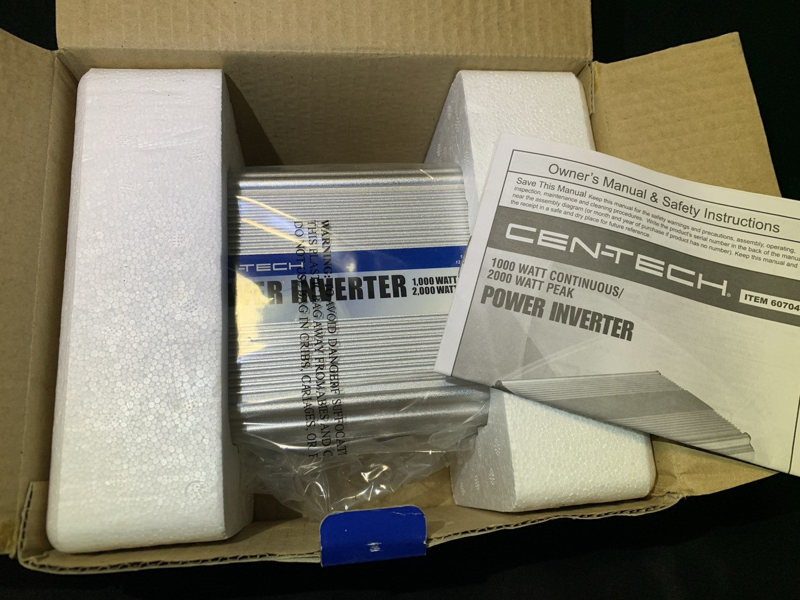 Cen-tech 1000 Watt Continuous 2000 Watt Peak Power Inverter NOB