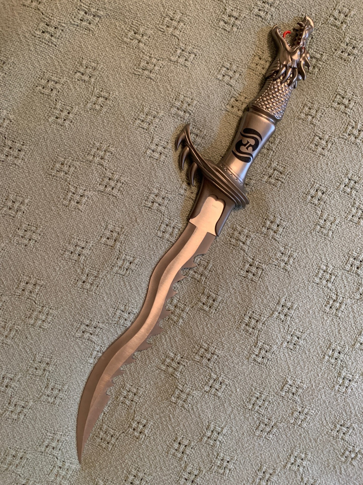 Craftwork FM-421S, Dragon Knife w/Display Stand, Fixed Blade, Original Box