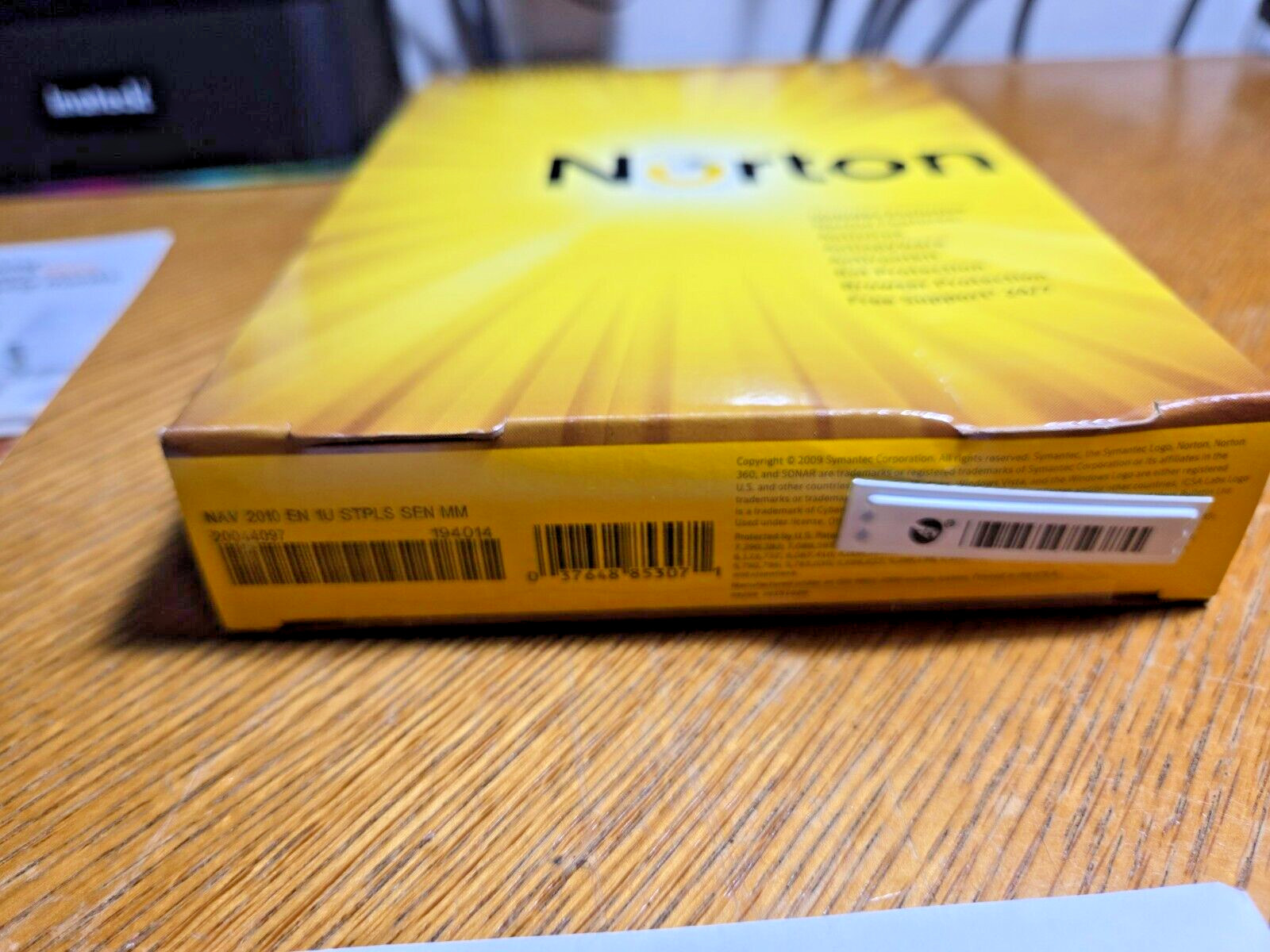Norton Antivirus 2010 Antispyware CD Windows 7 Windows Vista Windows XP