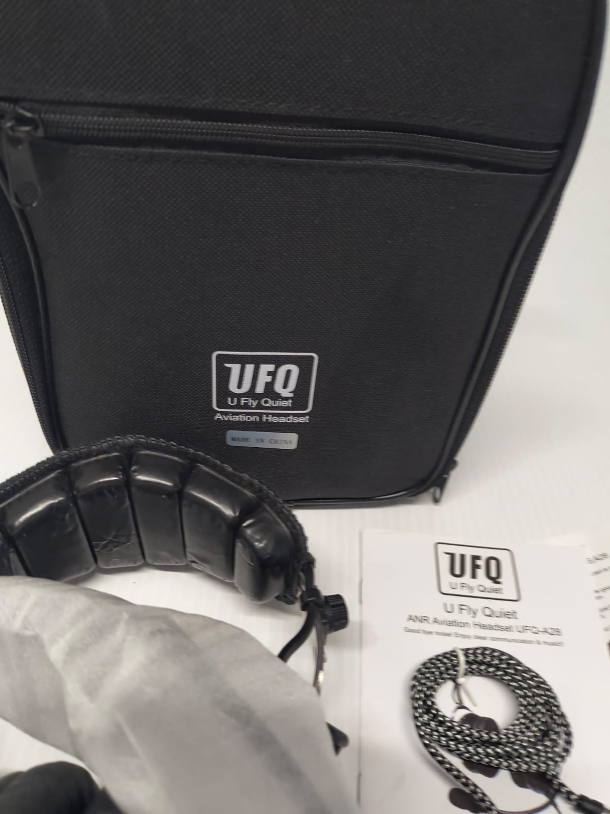 UFQ-A28 ANR Aviation Headset Pilot With Case/AC Adapter
