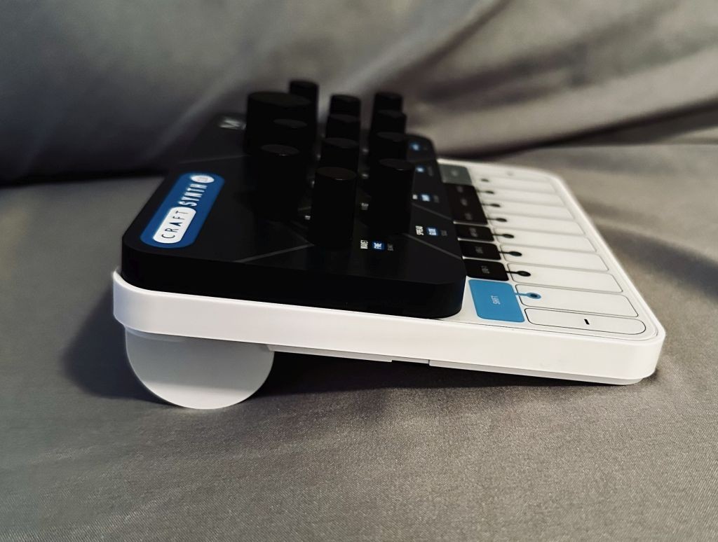 Modal Electronics CRAFTsynth 2.0 portable Monophonic Wavetable Synthesizer