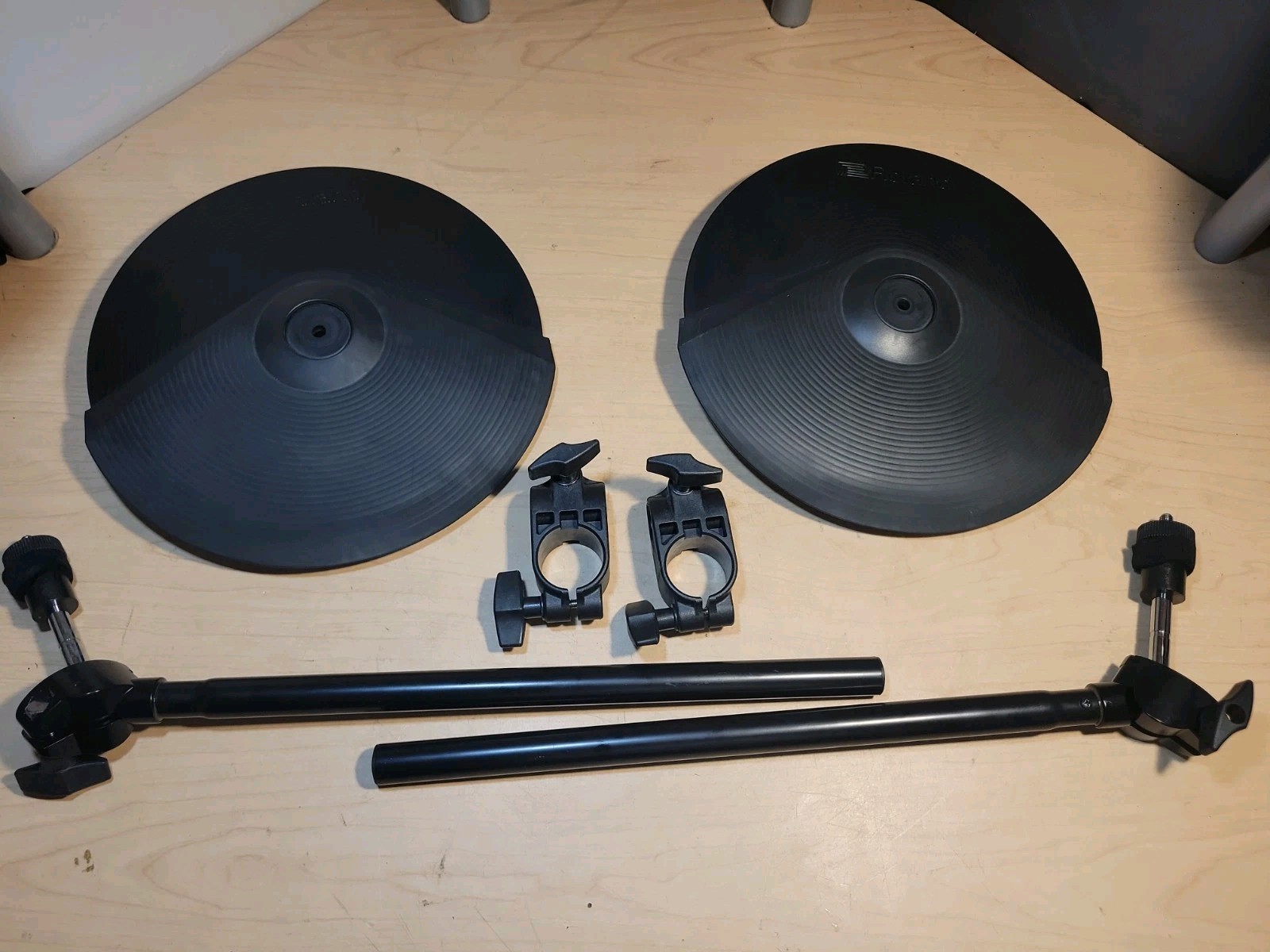 Roland 2 Pack - 2x CY-8 Crash w/ Cymbal Arms & Clamps - No Cables- cy 5 8  #3K6